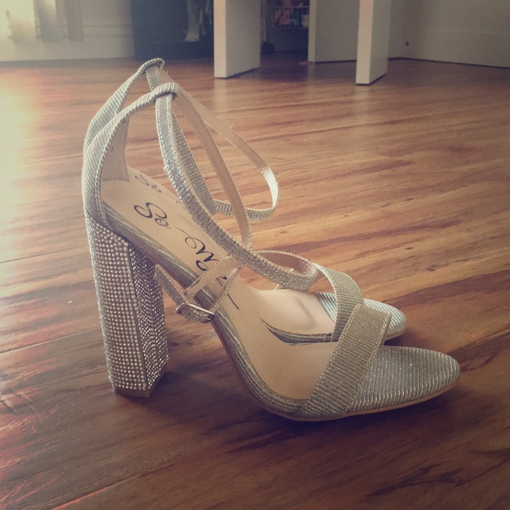 High heel shoes